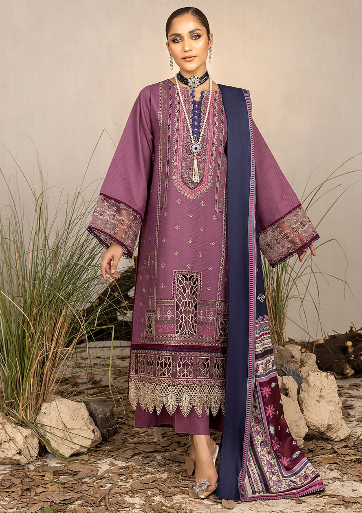 Bin Ilyas Fasana Winter'23 1936 - A - Mohsin Saeed Fabrics