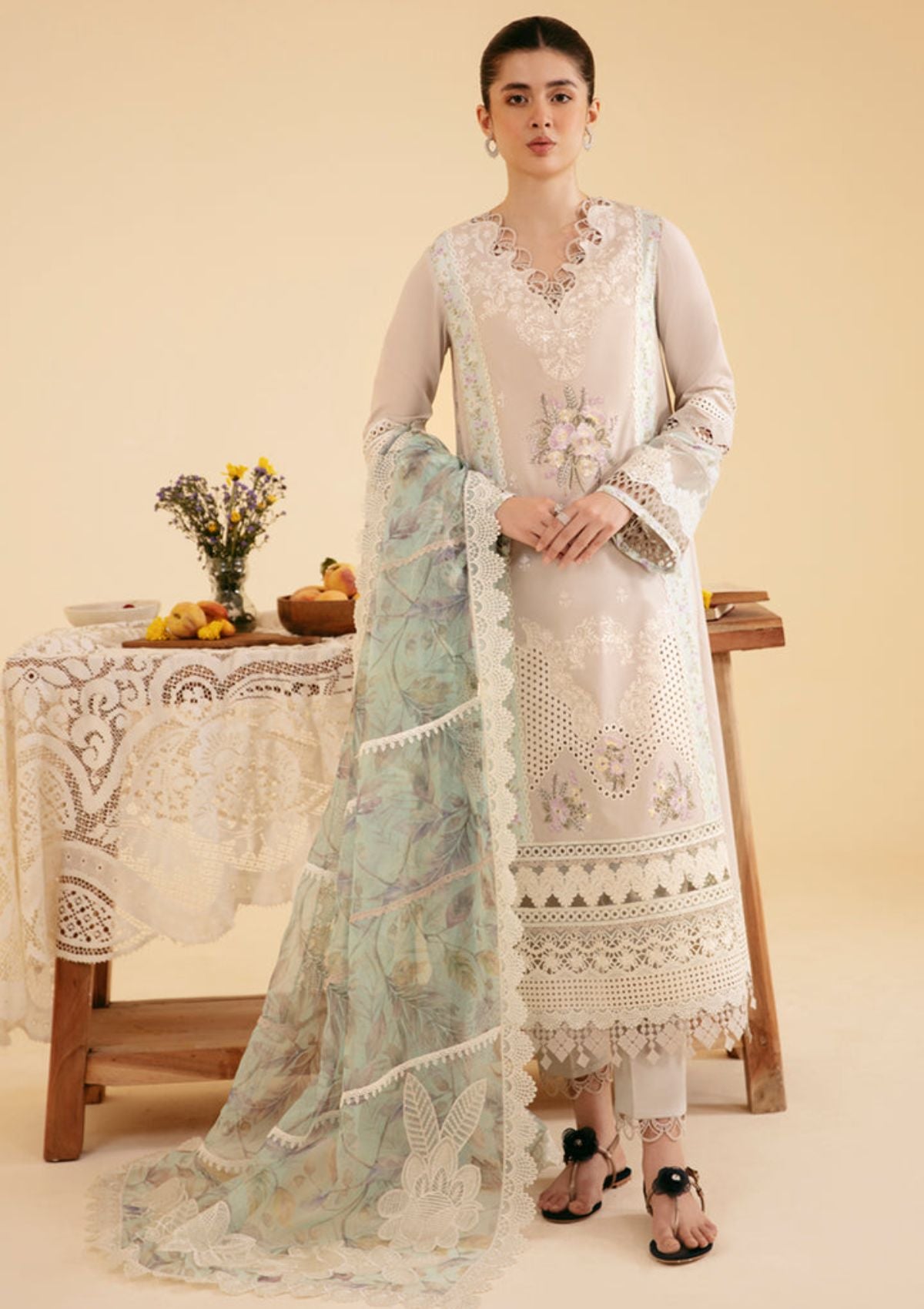 Qalamkar Qlinekari Luxury Lawn'24 SQ-13 AYSEL - Mohsin Saeed Fabrics
