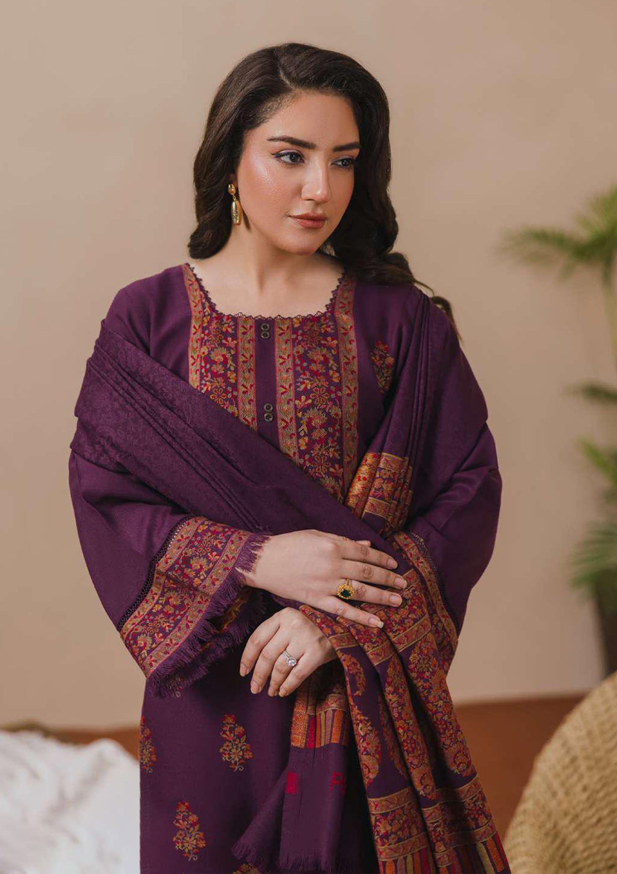 mohsin-saeed-fabrics-designer-daily-wear-formal-and-wedding-suits-within-budget-This-product-is-from-peridot-pashmina-kani25-pr-480-is-available-on-Mohsin-saeed-fabrics-website.