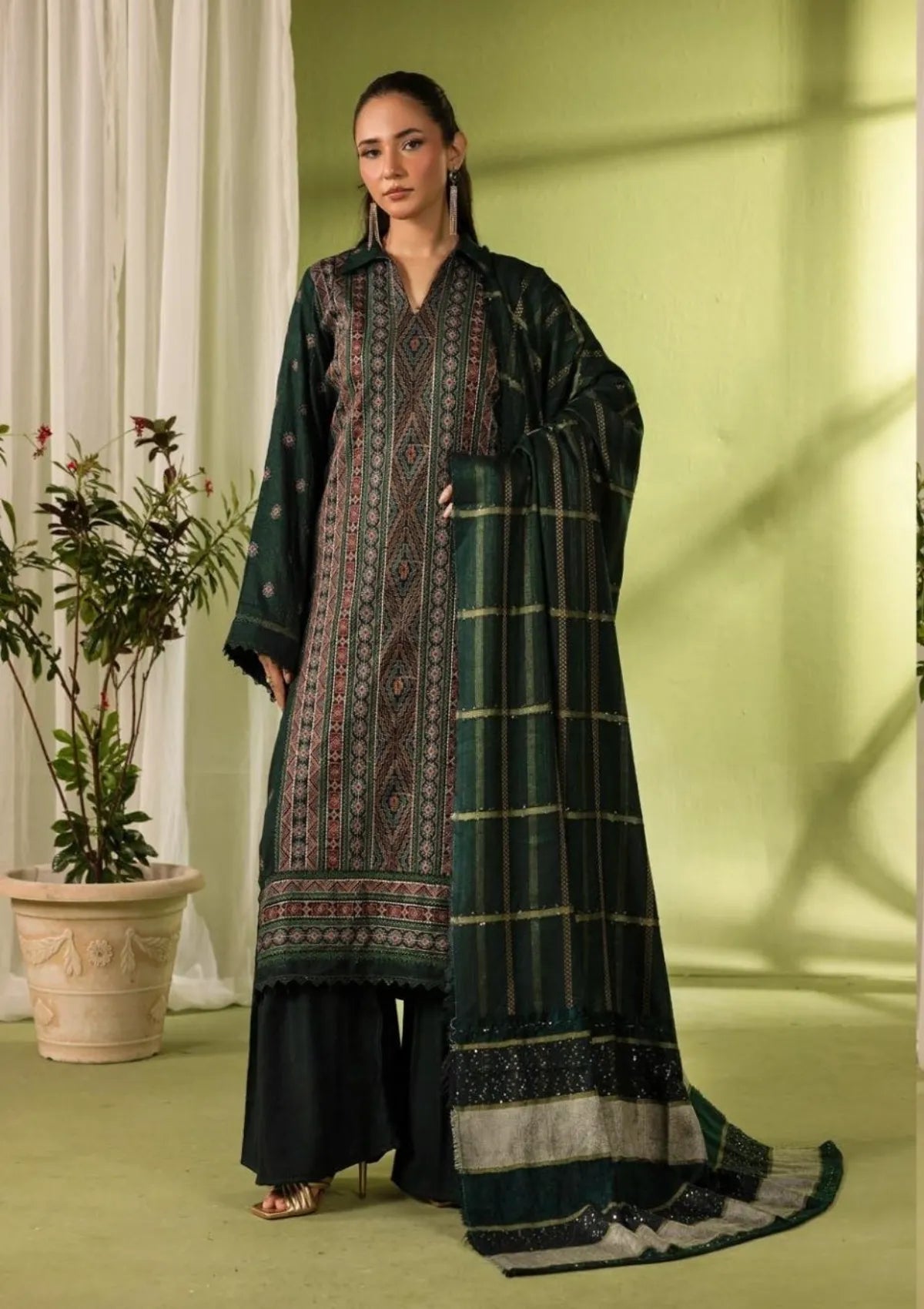 Ishq By Khoobsurat Peach Leather'25 IS-05