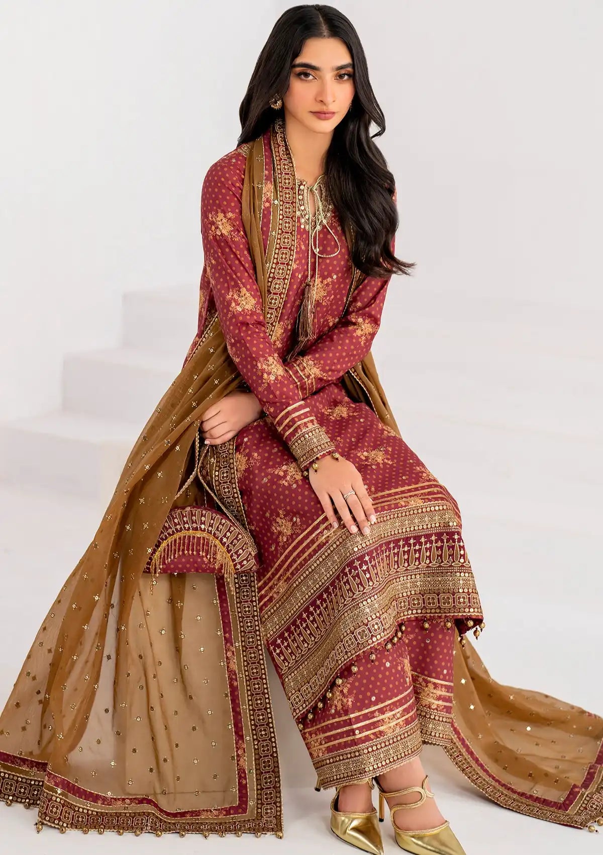 Jazmin Emb Raw Silk'24 UR-7029