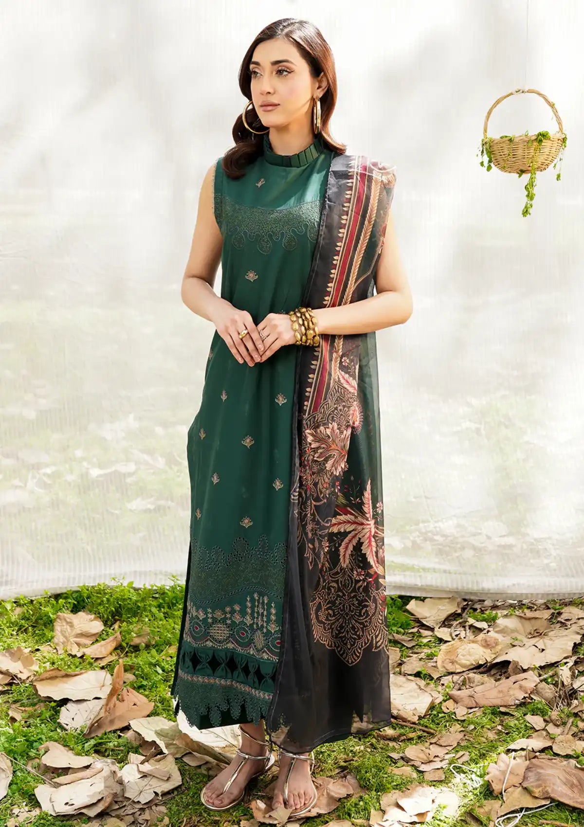 Safwa Skye Emb Lawn'24 Vol-01 SKY-05 - Mohsin Saeed Fabrics