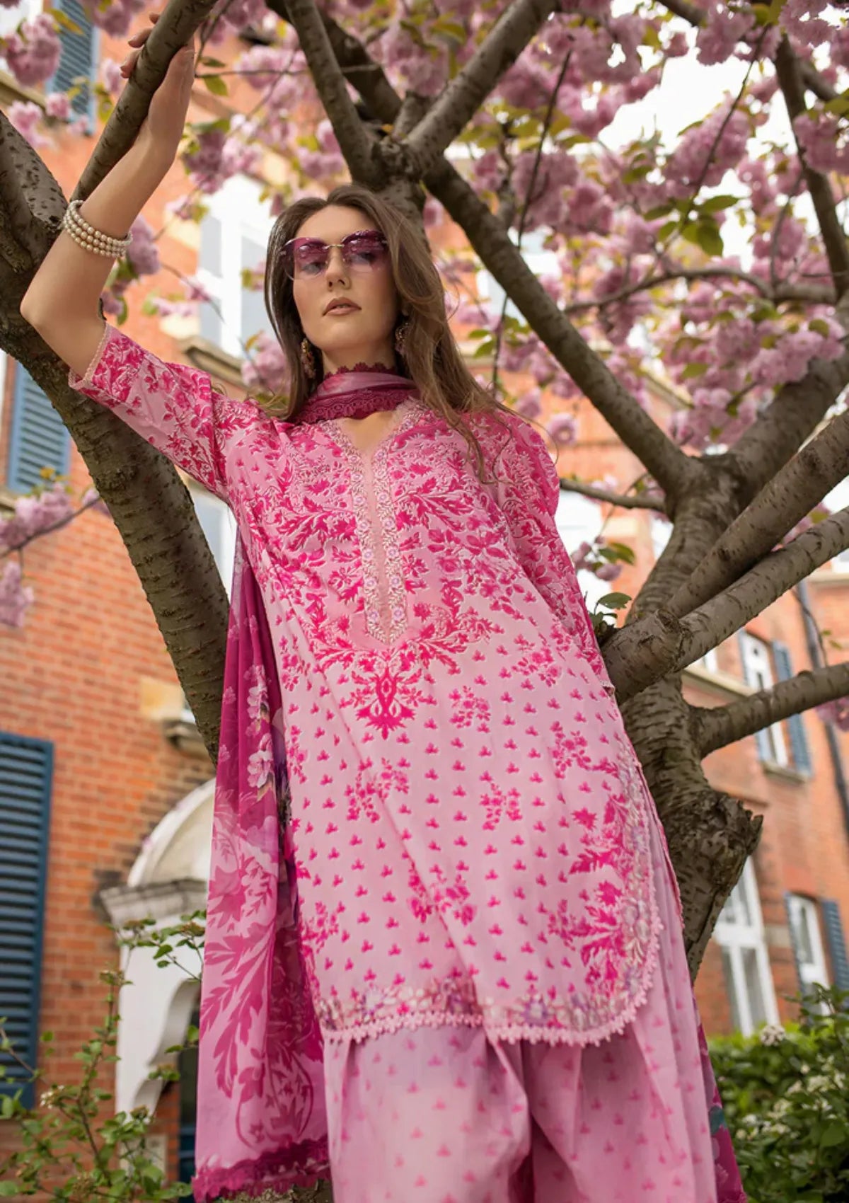 mohsin-saeed-fabrics-luxury-fashion-collection-daily-wear-wedding-and-formal-in-budget-This-product-is-from-sobia-nazir-sn-basics-printed-lawn25-d-01a-is-available-on-Mohsin-saeed-fabrics-website.