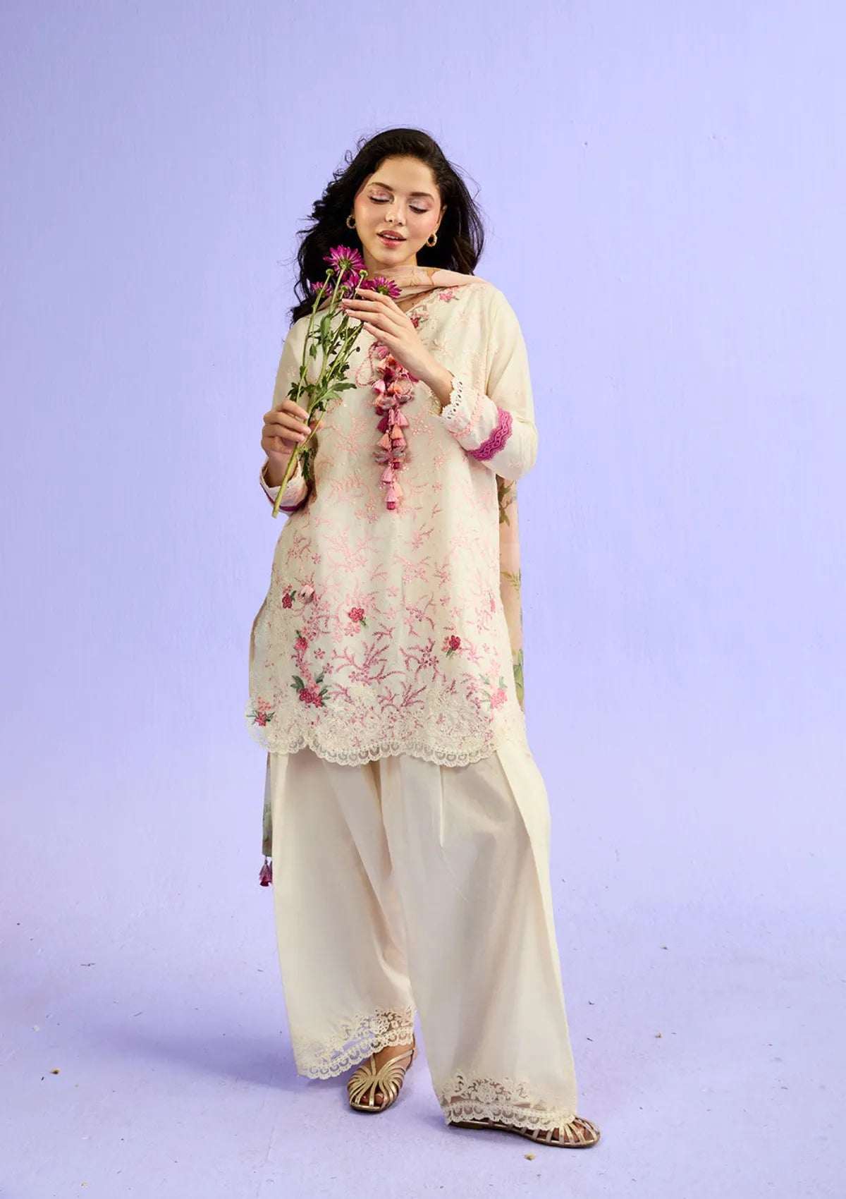 Sobia Nazir Vital Vol-2'26 D-1A