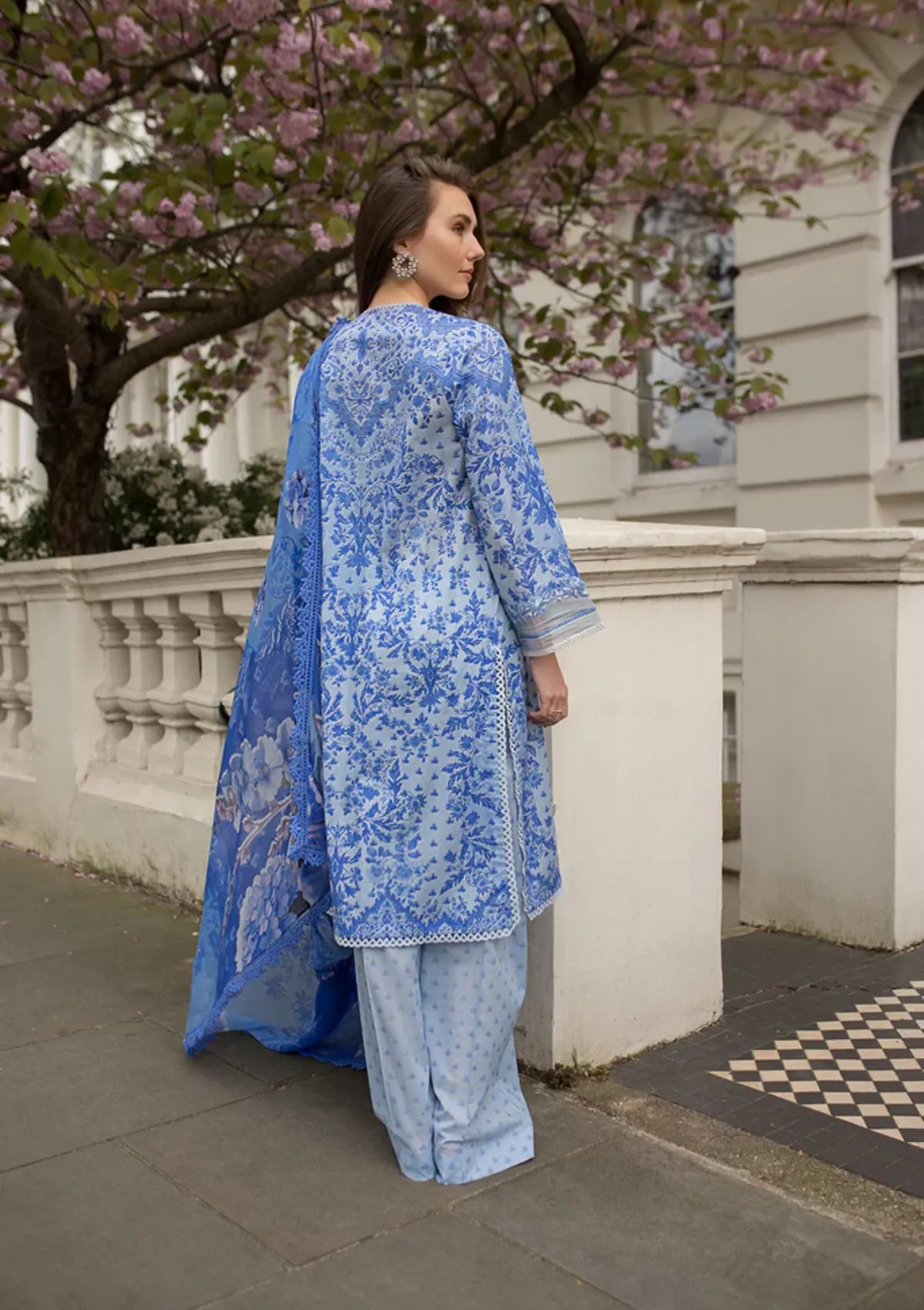 mohsin-saeed-fabrics-luxury-fashion-collection-daily-wear-wedding-and-formal-in-budget-This-product-is-from-sobia-nazir-sn-basics-printed-lawn25-d-01b-is-available-on-Mohsin-saeed-fabrics-website.