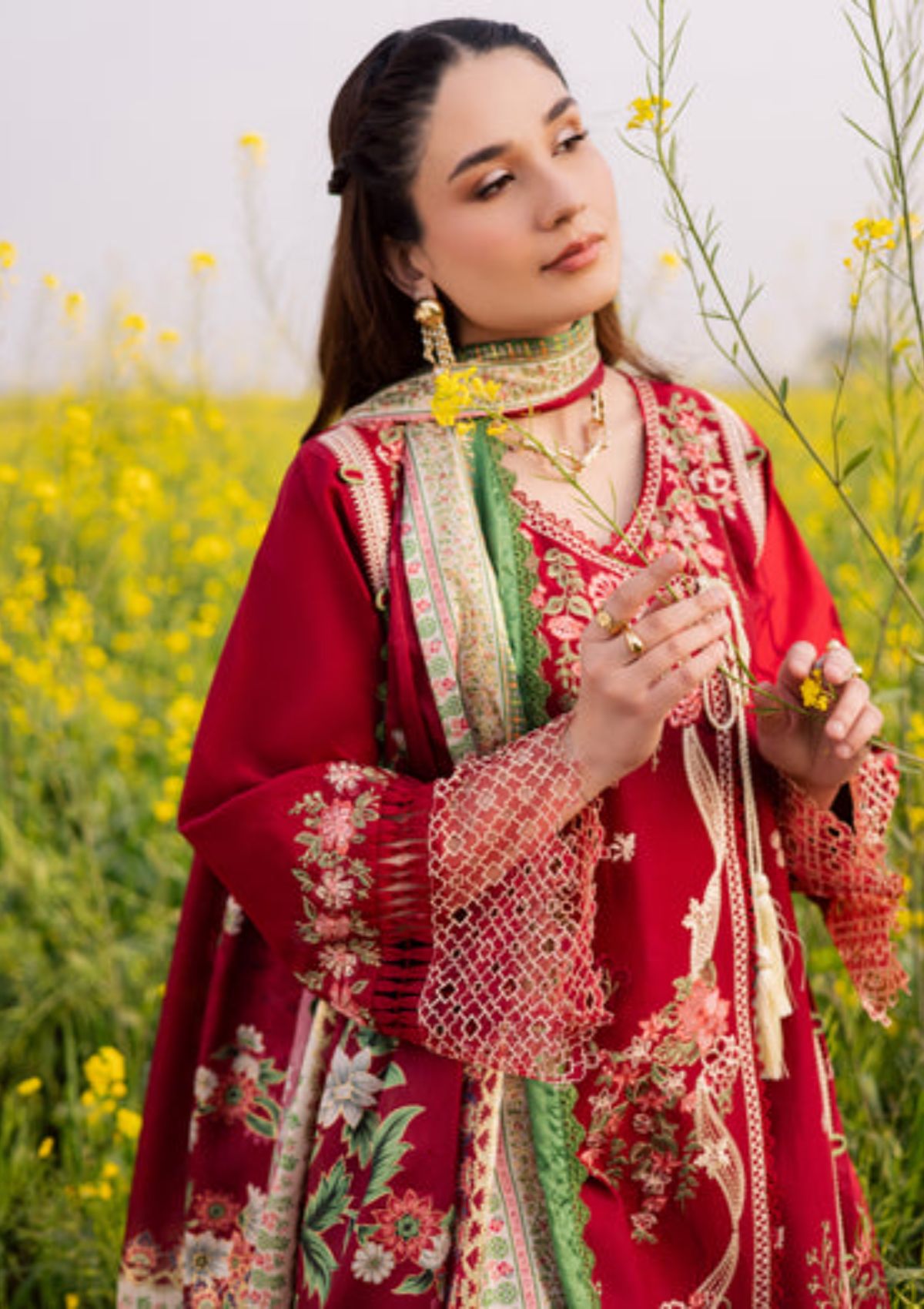 mohsin-saeed-fabrics-is-selling-online-and-in stores-Luxury-daily-wear-wedding-wear-formal-wear-in-budgeted-price-This-product-is-from-parishay-dil-e-raqsum26-dq-10is-available-on-Mohsin-saeed-fabrics-website.