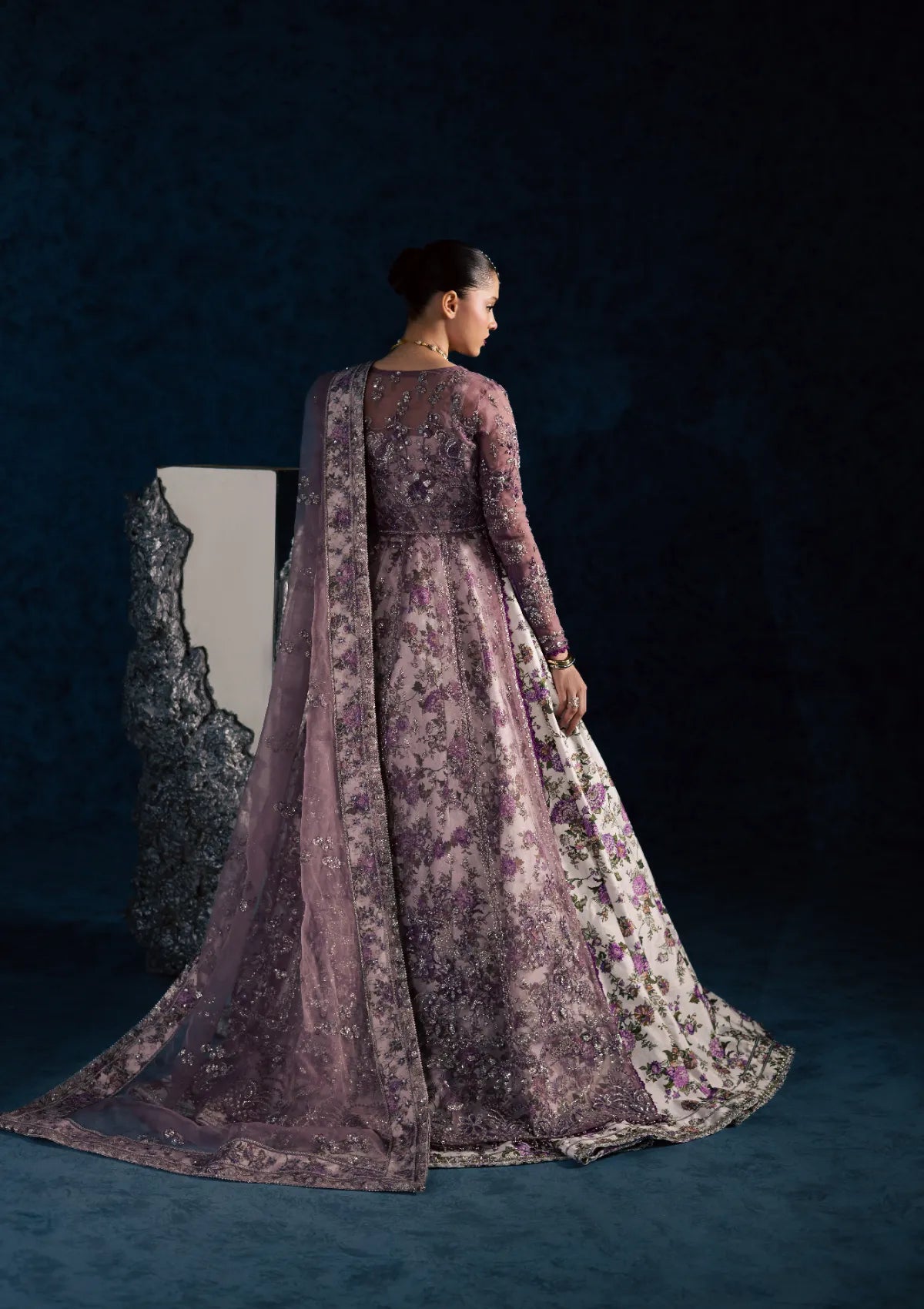 Maria Osama Khan Lamhay Wedding Vol-2 D-01 LAVINA