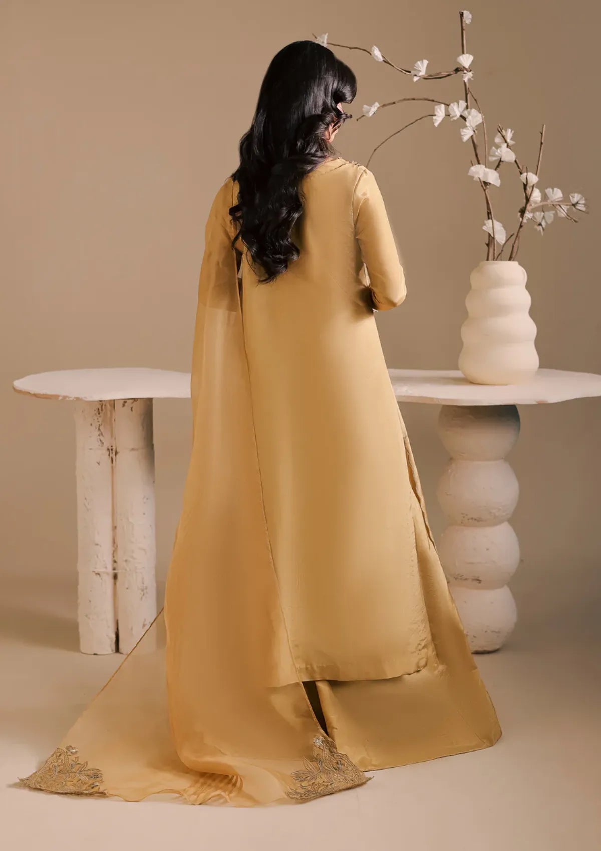 Maria Osama Khan Noir Bliss 2-26' D-04 Golden Ember