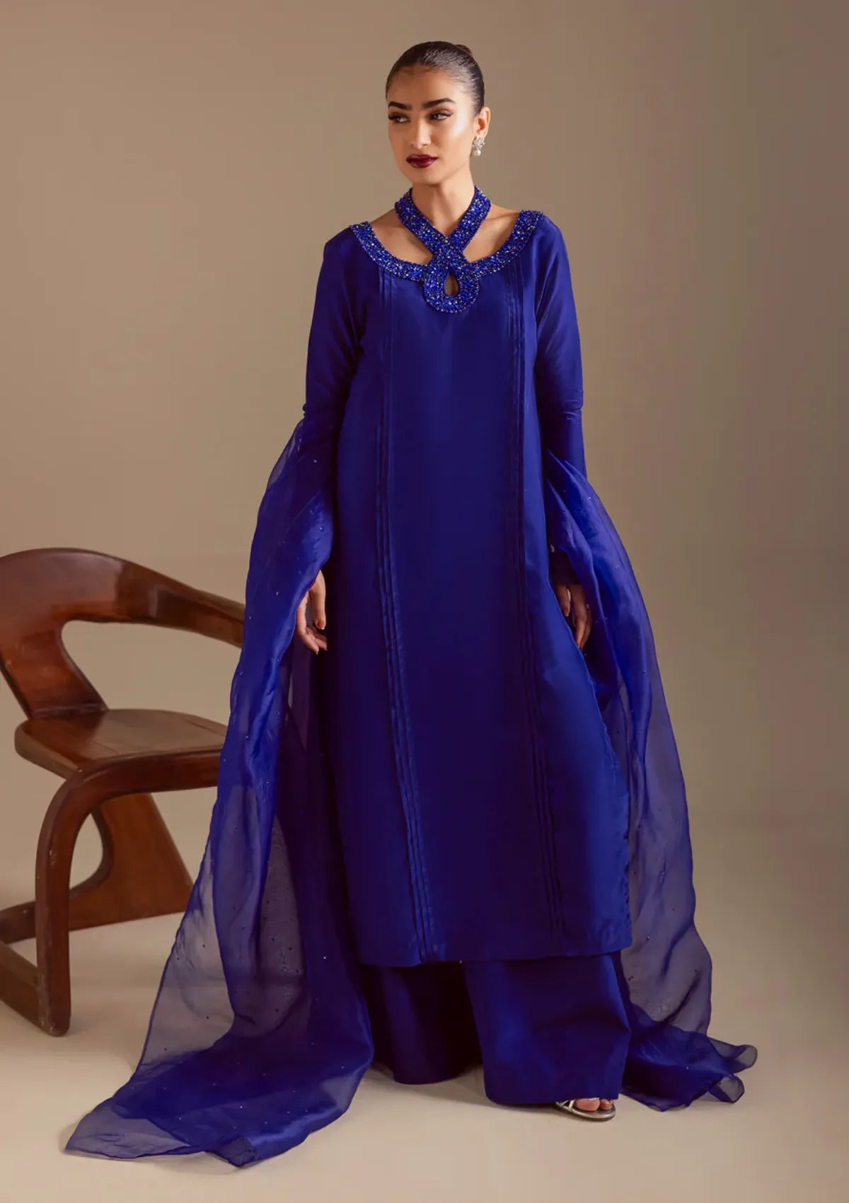 Maria Osama Khan Noir Bliss 2-26' D-05 Majestic Noir