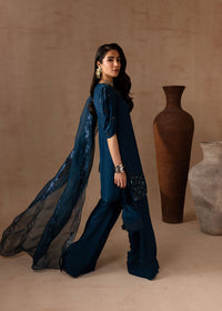 mohsin-saeed-fabrics-is-selling-online-and-in stores-Luxury-daily-wear-wedding-wear-formal-wear-in-budgeted-price-This-product-is-from-maria-osama-khan-luxury-pret-royal-sapphire-is-available-on-Mohsin-saeed-fabrics-website.