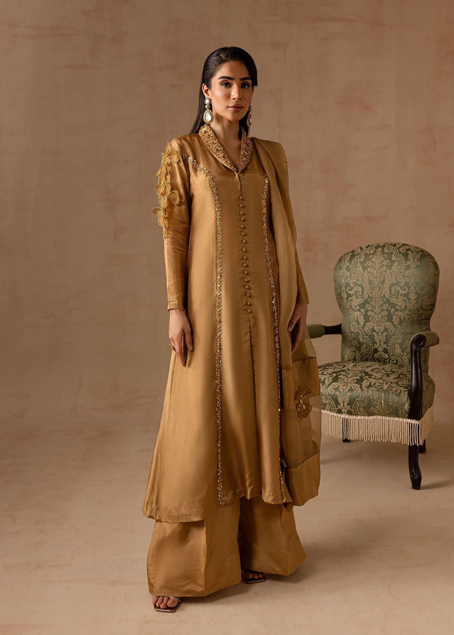 mohsin-saeed-fabrics-is-selling-online-and-in stores-Luxury-daily-wear-wedding-wear-formal-wear-in-budgeted-price-This-product-is-from-maria-osama-khan-luxury-pret-bliss-is-available-on-Mohsin-saeed-fabrics-website.