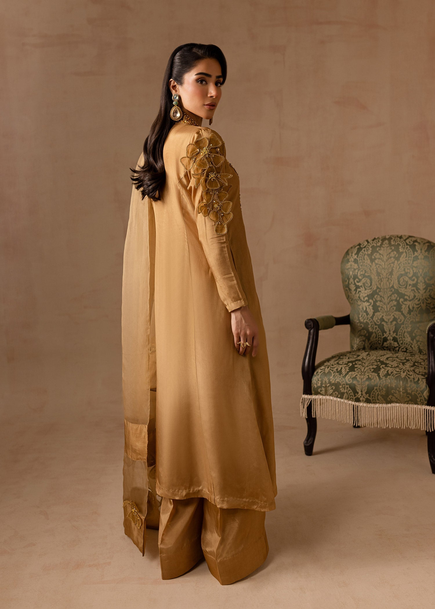 mohsin-saeed-fabrics-is-selling-online-and-in stores-Luxury-daily-wear-wedding-wear-formal-wear-in-budgeted-price-This-product-is-from-maria-osama-khan-luxury-pret-bliss-is-available-on-Mohsin-saeed-fabrics-website.