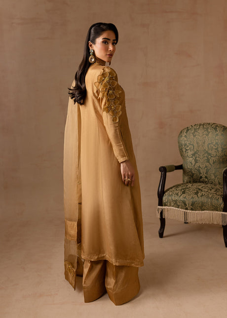 mohsin-saeed-fabrics-is-selling-online-and-in stores-Luxury-daily-wear-wedding-wear-formal-wear-in-budgeted-price-This-product-is-from-maria-osama-khan-luxury-pret-bliss-is-available-on-Mohsin-saeed-fabrics-website.