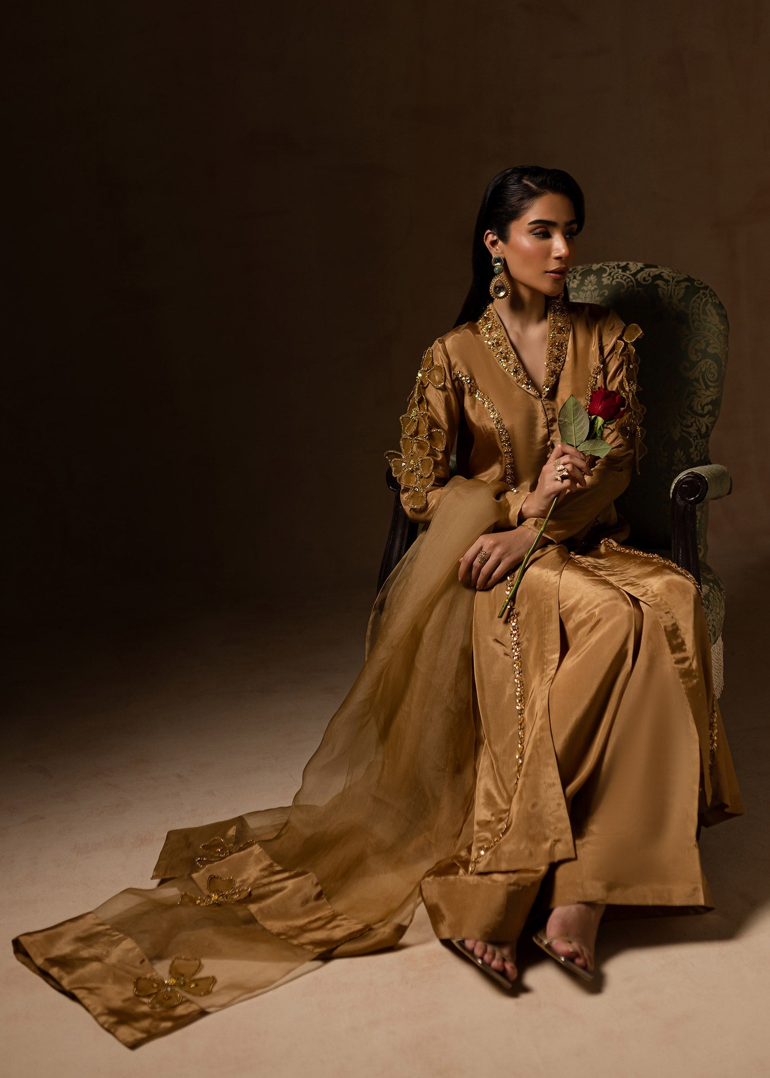 mohsin-saeed-fabrics-is-selling-online-and-in stores-Luxury-daily-wear-wedding-wear-formal-wear-in-budgeted-price-This-product-is-from-maria-osama-khan-luxury-pret-bliss-is-available-on-Mohsin-saeed-fabrics-website.