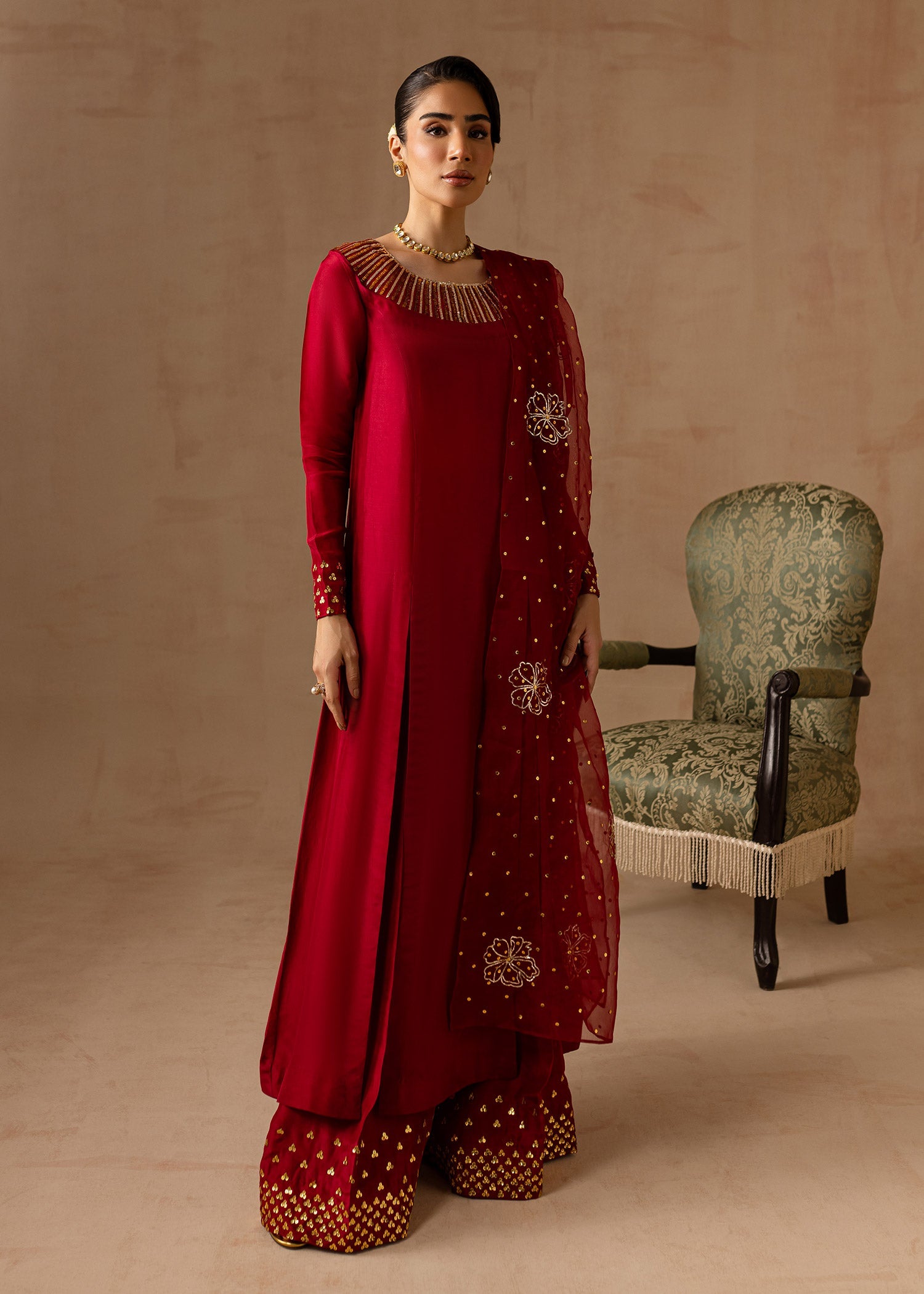 mohsin-saeed-fabrics-is-selling-online-and-in stores-Luxury-daily-wear-wedding-wear-formal-wear-in-budgeted-price-This-product-is-from-maria-osama-khan-luxury-pret-ruby-is-available-on-Mohsin-saeed-fabrics-website.