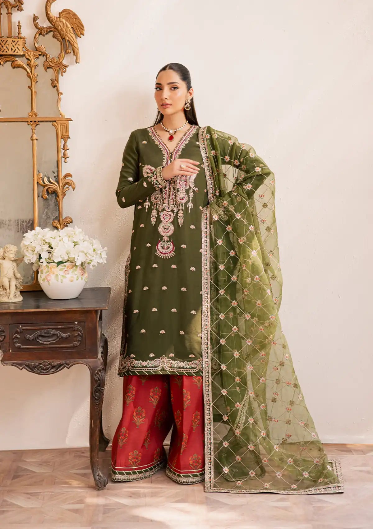 mohsin-saeed-fabrics-designer-daily-wear-formal-and-wedding-suits-within-budget-This-product-is-from-emaan-adeel-suave-luxury-formals25-oraya-is-available-on-Mohsin-saeed-fabrics-website.