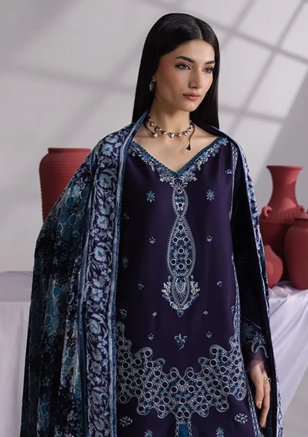 Parishay Panache Velvet'26 CHE-11