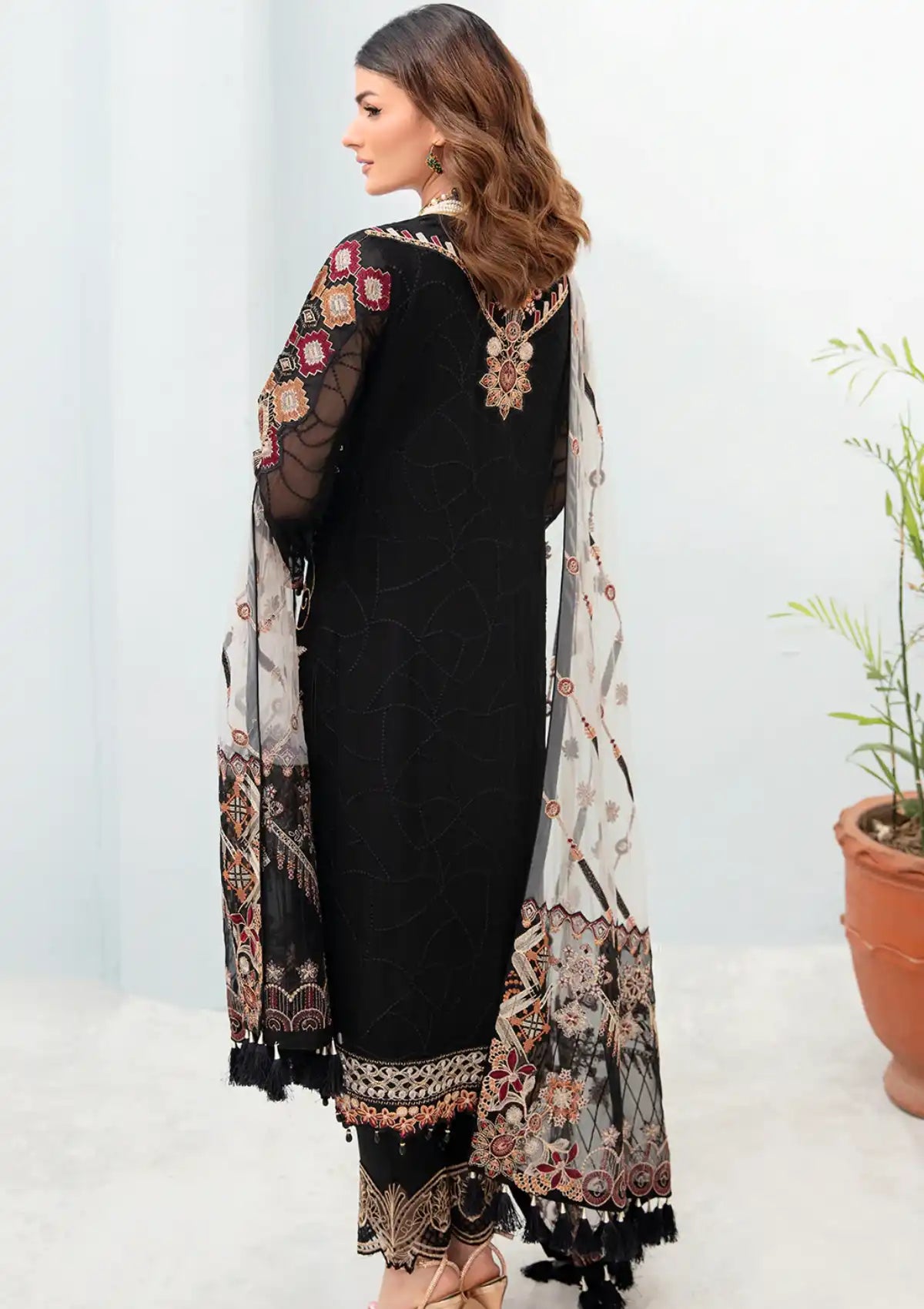 Ramsha Chevron Chiffon'23 Vol-07 A-707 - Mohsin Saeed Fabrics