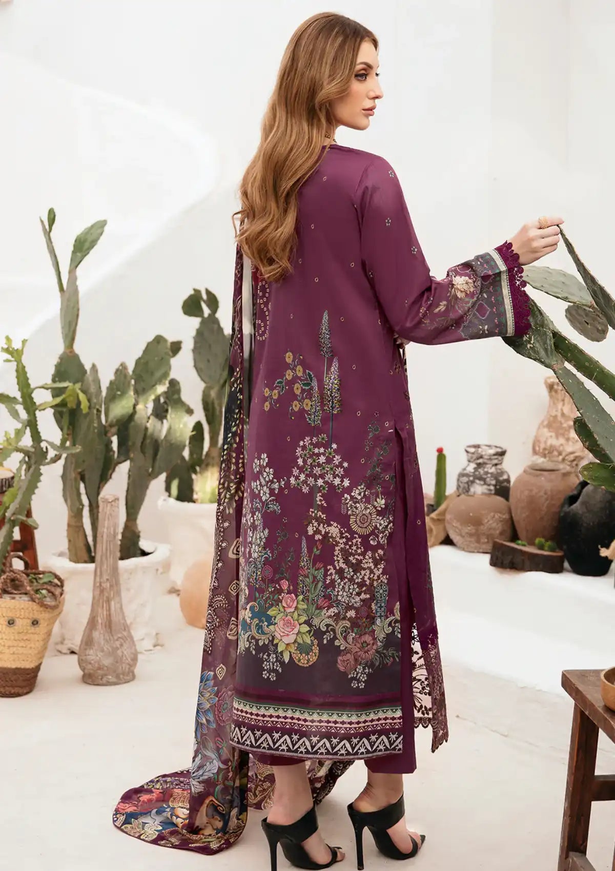 Ramsha Ghazal Emb Lawn'24 Vol-02 G-205 - Mohsin Saeed Fabrics