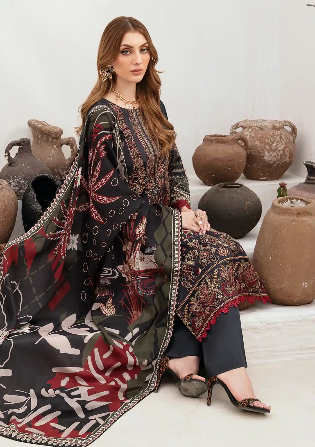 Ramsha Ghazal Emb Lawn'24 Vol-02 G-201 - Mohsin Saeed Fabrics