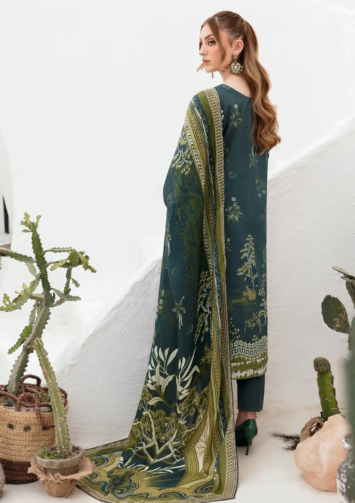 Ramsha Ghazal Emb Lawn'24 Vol-02 G-203 - Mohsin Saeed Fabrics