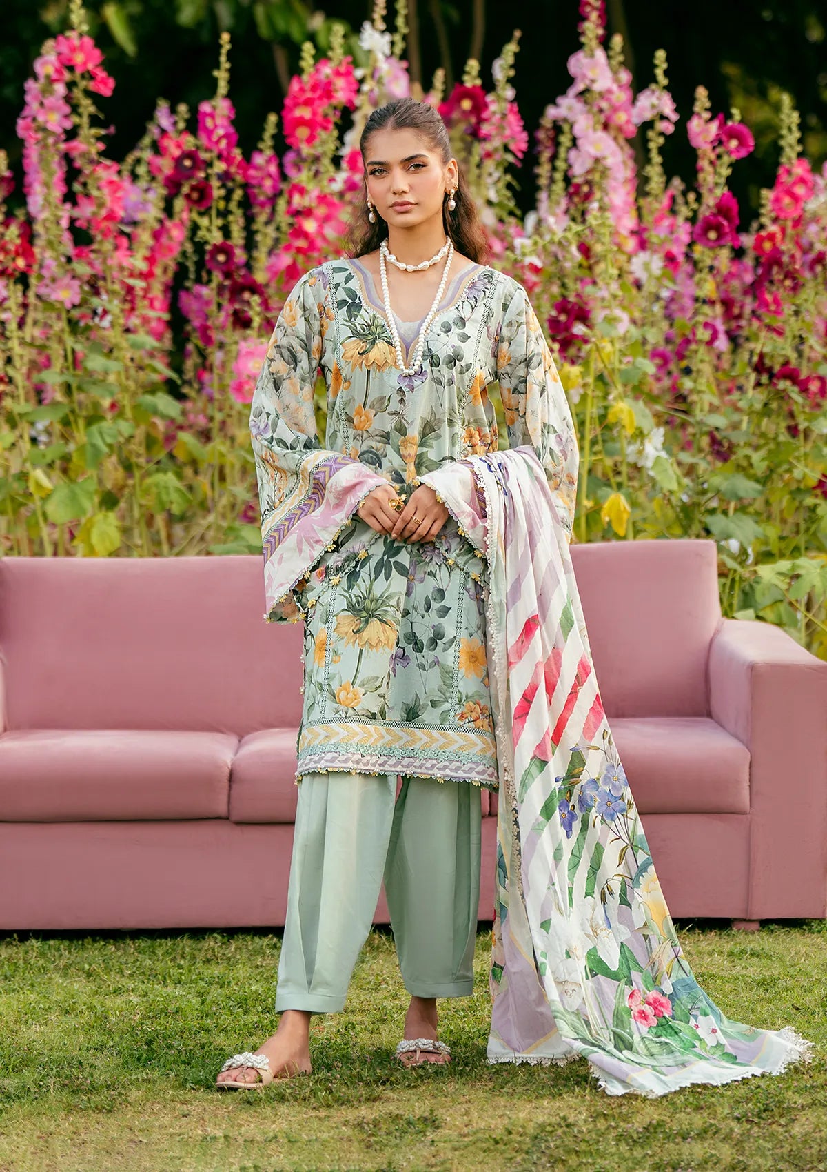 mohsin-saeed-fabrics-designer-daily-wear-formal-and-wedding-suits-within-budget-This-product-is-from-elaf-prints-lawn25-vol-2-eps-7b-elaris-is-available-on-Mohsin-saeed-fabrics-website.