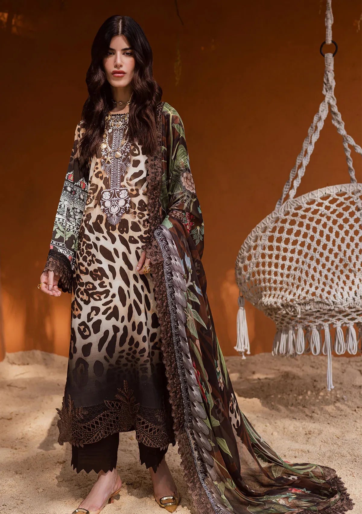 mohsin-saeed-fabrics-designer-daily-wear-formal-and-wedding-suits-within-budget-This-product-is-from-nureh-gardenia-viscose-slub-linen25-nwg-85-is-available-on-Mohsin-saeed-fabrics-website.