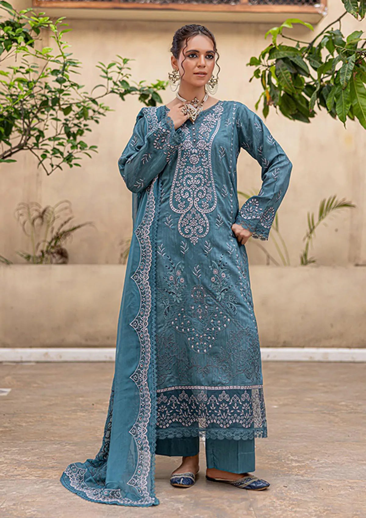 mohsin-saeed-fabrics-is-selling-online-and-in stores-Luxury-daily-wear-wedding-wear-formal-wear-in-budgeted-price-This-product-is-from-azam-arts-pankh-by-smile-vol-01-viscose25-d-1933-is-available-on-Mohsin-saeed-fabrics-website.