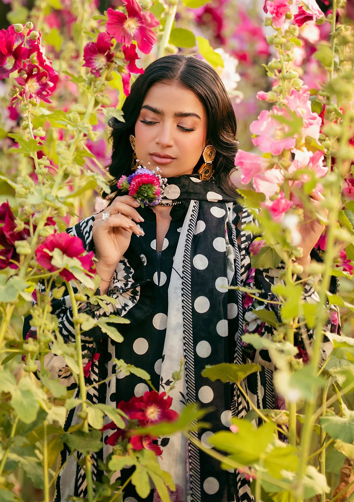 mohsin-saeed-fabrics-designer-daily-wear-formal-and-wedding-suits-within-budget-This-product-is-from-elaf-prints-lawn25-vol-2-eps-2b-mystic-noir-is-available-on-Mohsin-saeed-fabrics-website.