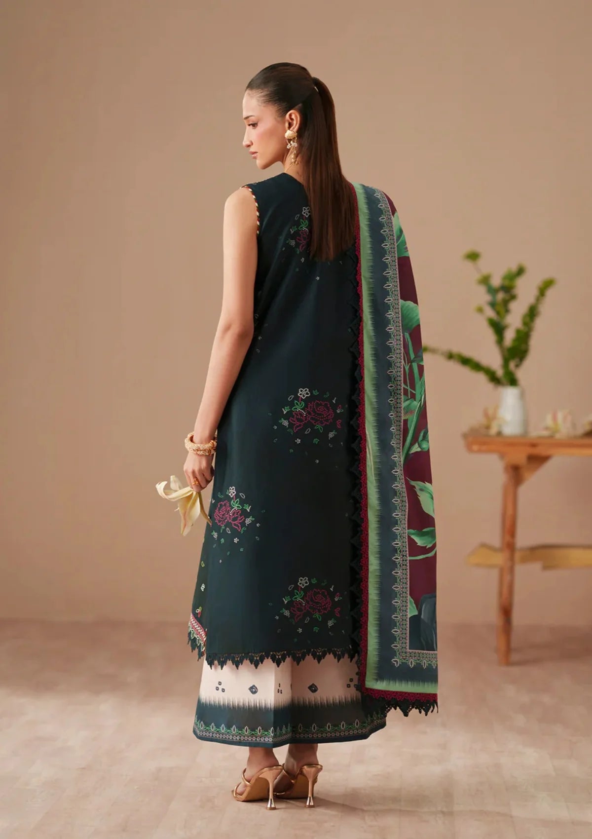 Bin Ilyas Jojo Summer '26 D-81A