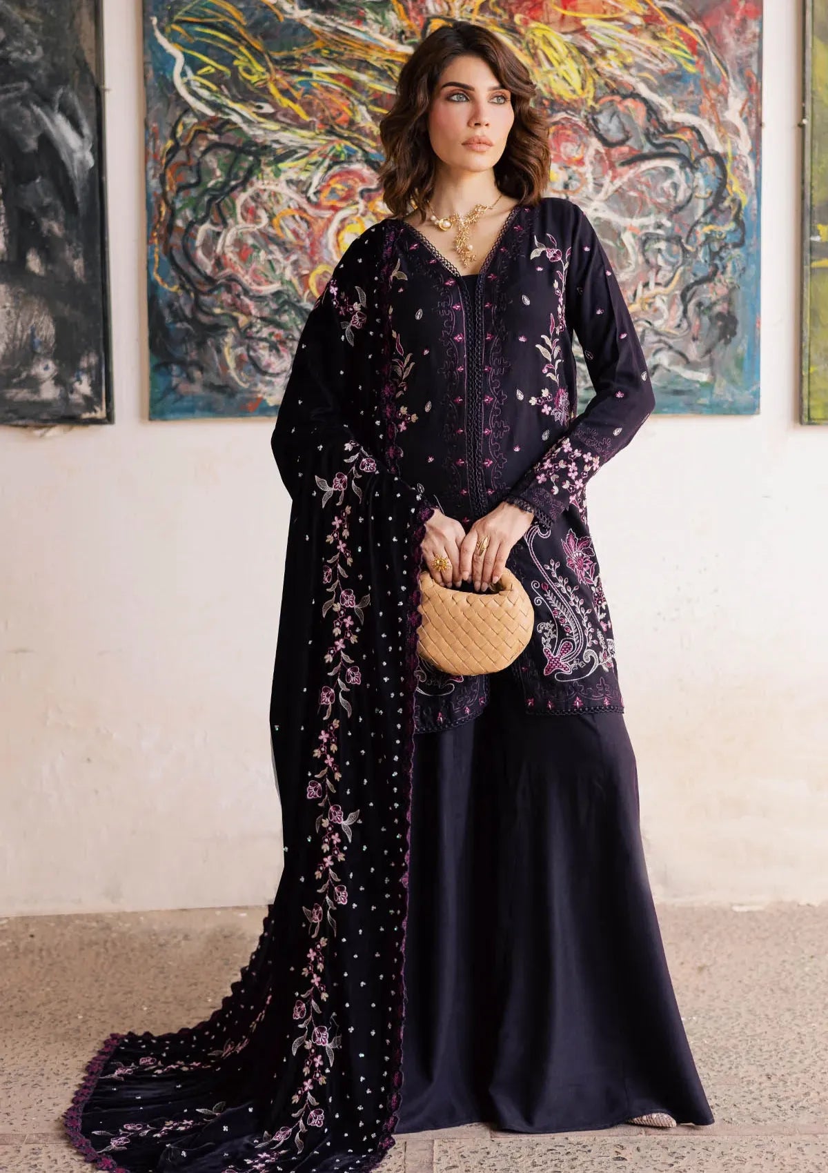 Nureh Exclusive Luxury Velvet Shawl'25 NE-182