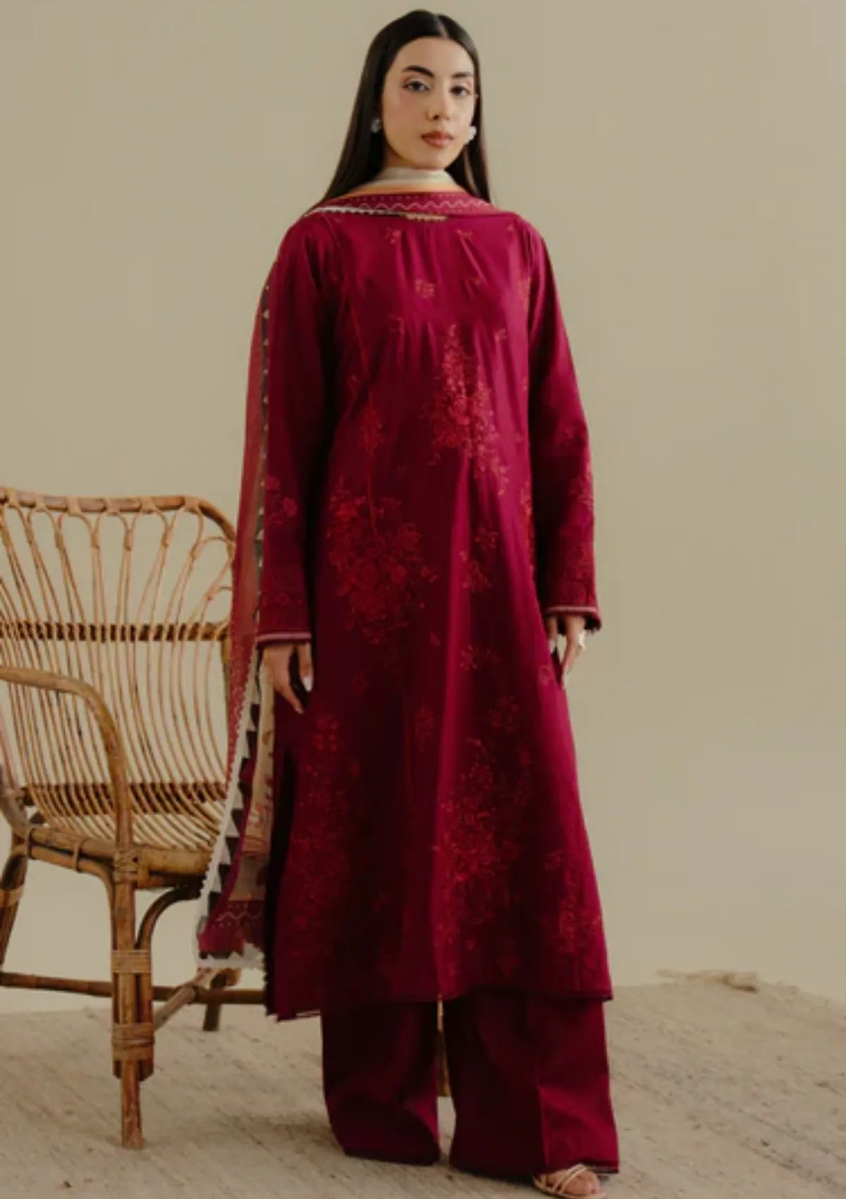 mohsin-saeed-fabrics-affordable-luxury-outfits-for-daily-formal-and-wedding-wear-This-product-is-from-coco-by-zara-shahjahan-lawn-drop-225-d-3b-luleh-is-available-on-Mohsin-saeed-fabrics-website.