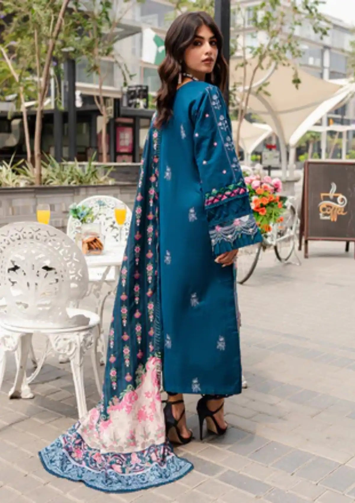 Parishay Nuray-e-Nazar Winter'23 NNF-01 - Mohsin Saeed Fabrics