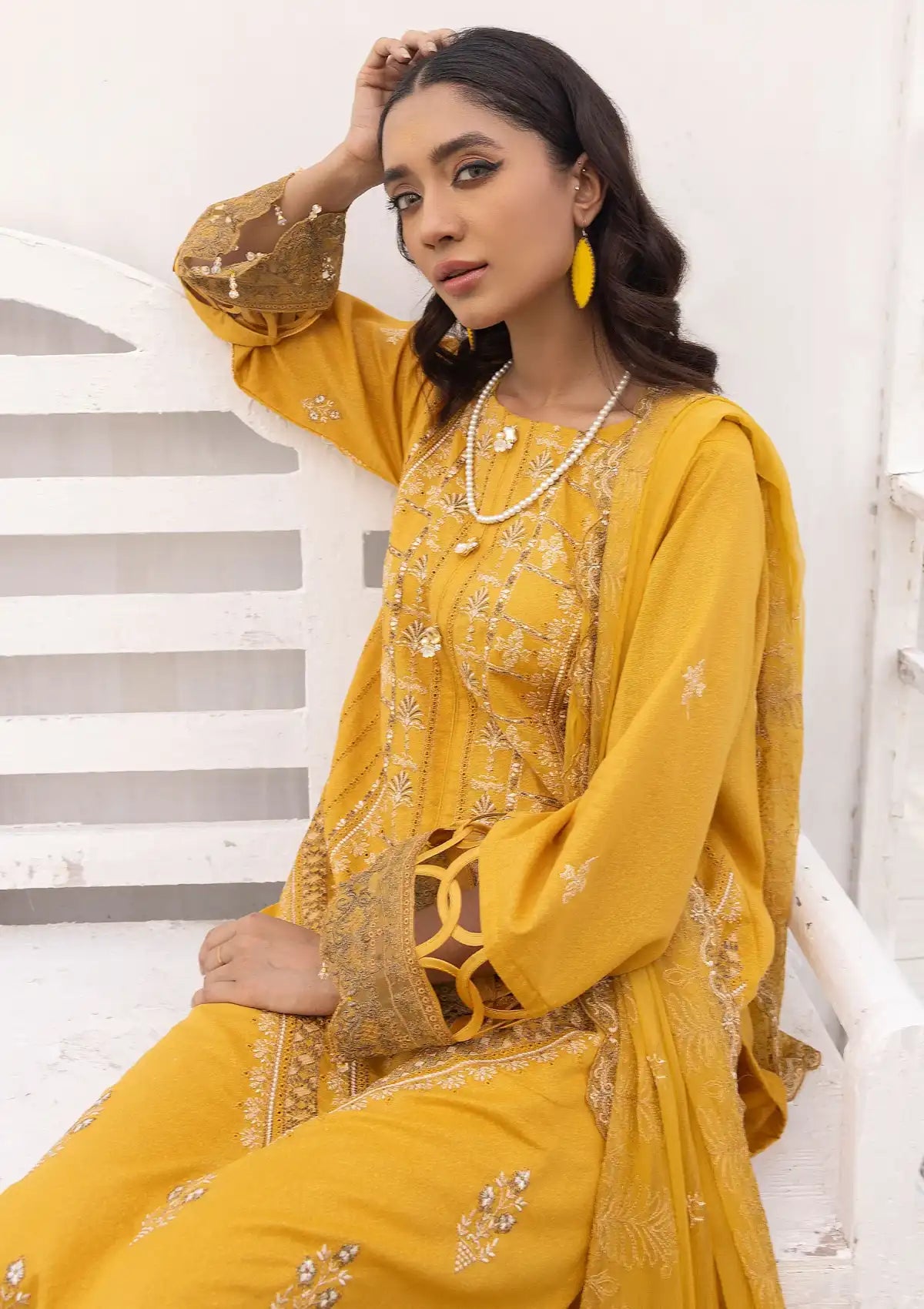 Ayla Zahra Singhar Luxury Emb Karandi'23 SNAZ 7 - Mohsin Saeed Fabrics