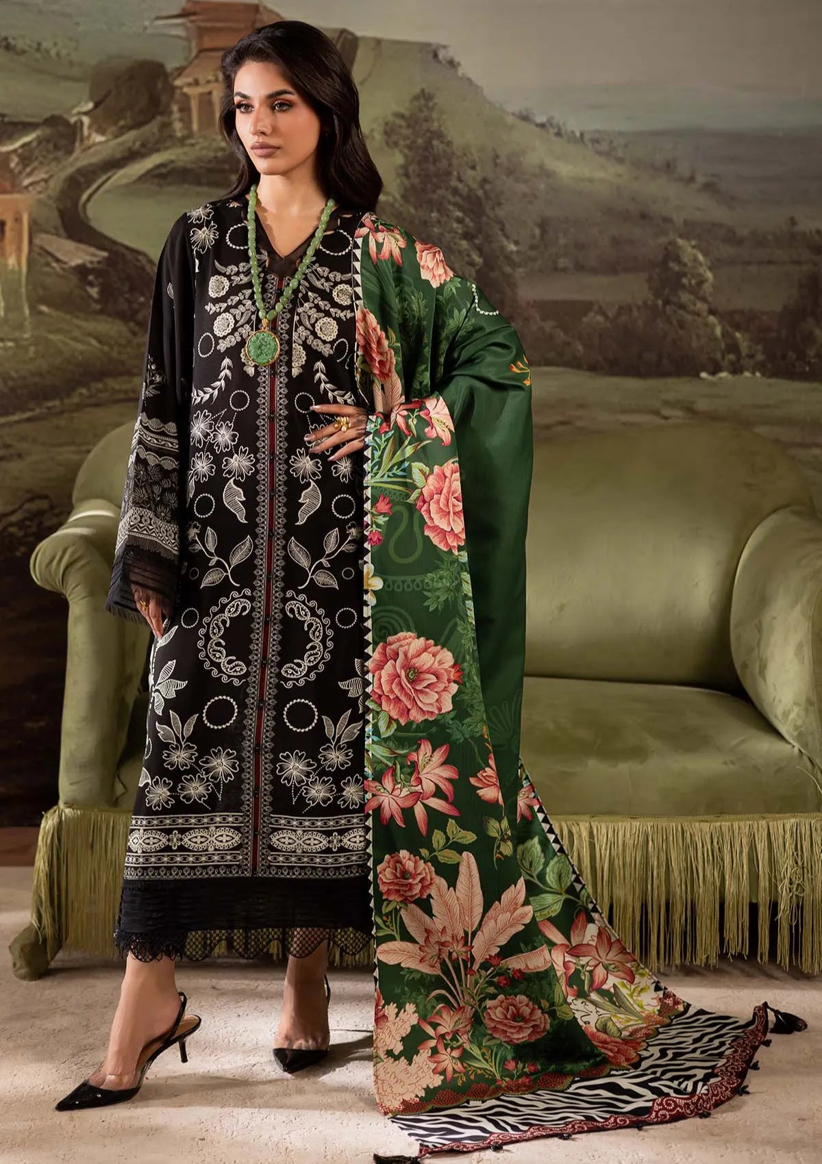 mohsin-saeed-fabrics-is-selling-online-and-in stores-Luxury-daily-wear-wedding-wear-formal-wear-in-budgeted-price.This-product-is-from-nureh-signature-printed-linen25-sp-178-is-available-on-Mohsin-saeed-fabrics-website.