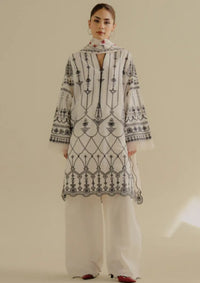 mohsin-saeed-fabrics-affordable-luxury-outfits-for-daily-formal-and-wedding-wear-This-product-is-from-coco-by-zara-shahjahan-lawn-drop-225-d-2b-iris-is-available-on-Mohsin-saeed-fabrics-website.