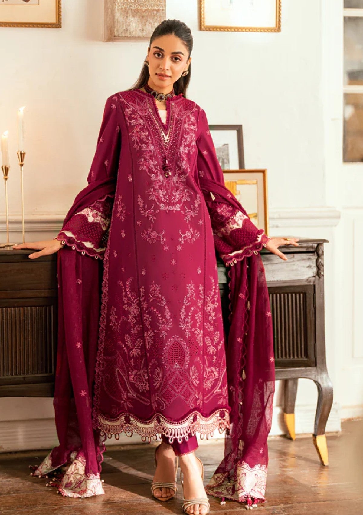 mohsin-saeed-fabrics-luxury-fashion-collection-daily-wear-wedding-and-formal-in-budget-This-product-is-from-qalamkar-luxury-lawn-eid-edit25-sb-02-sameen-is-available-on-Mohsin-saeed-fabrics-website.