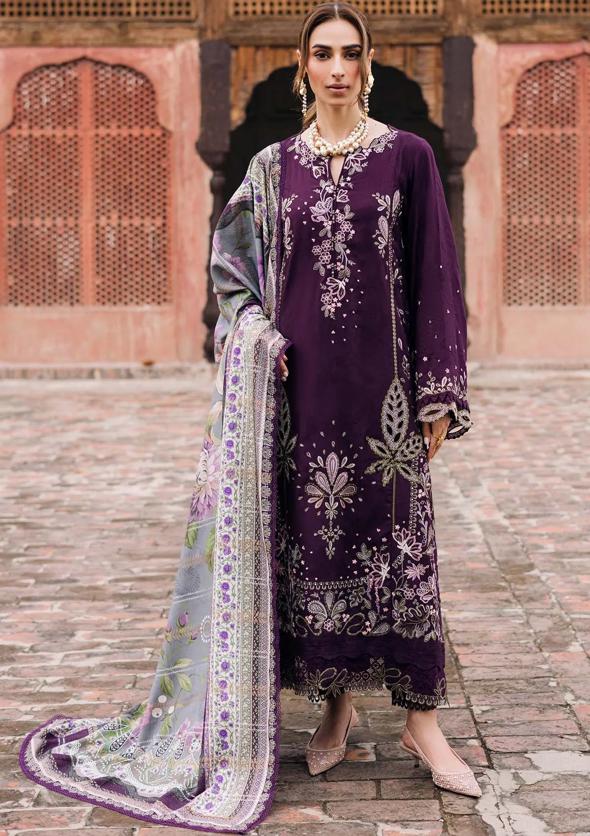 mohsin-saeed-fabrics-luxury-fashion-collection-daily-wear-wedding-and-formal-in-budget-This-product-is-from-nureh-maya-linen25-nw-104-is-available-on-Mohsin-saeed-fabrics-website.