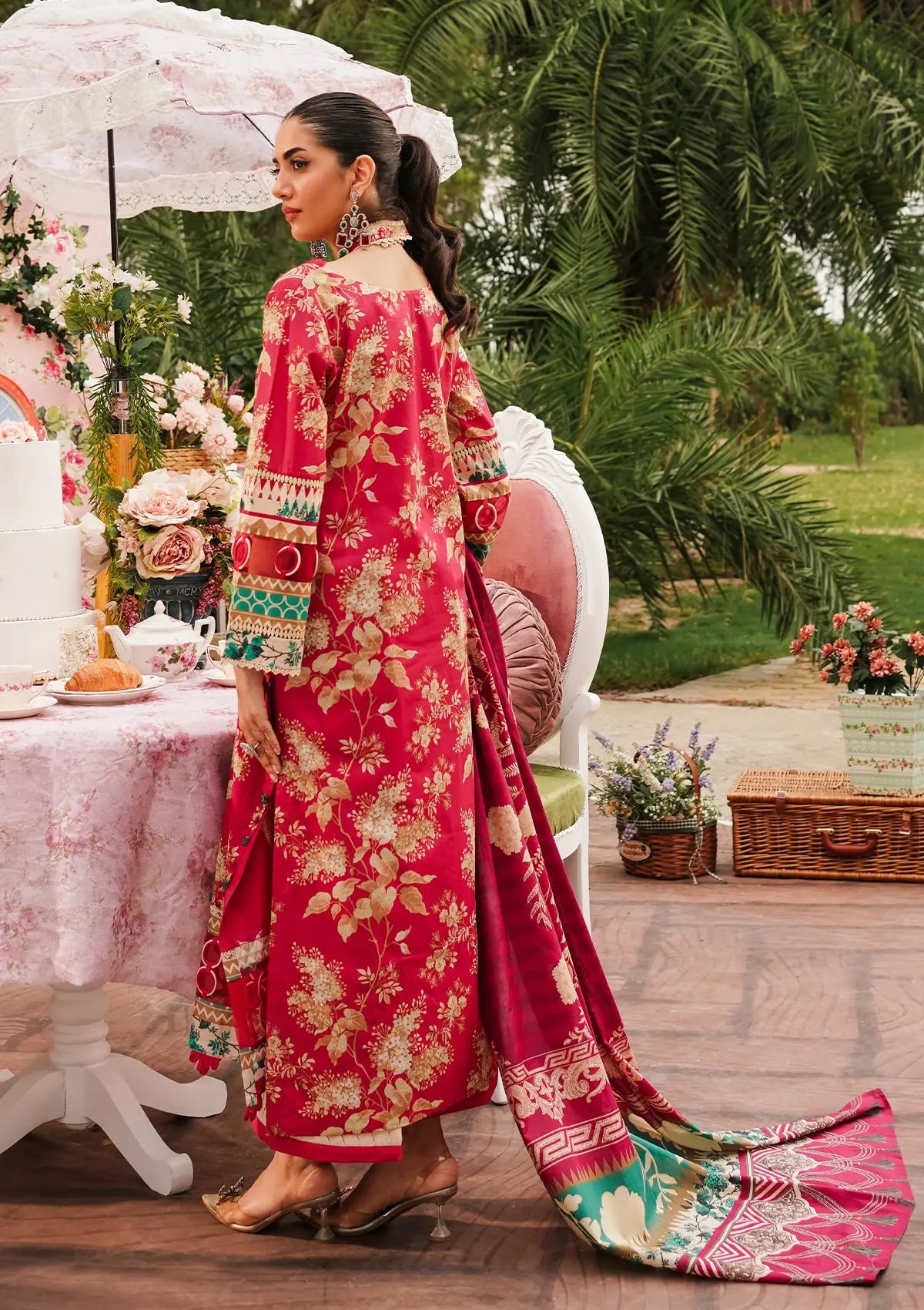 Elaf Prints Lawn Collection'24 EEP-04A -Flores de Amor - Mohsin Saeed Fabrics