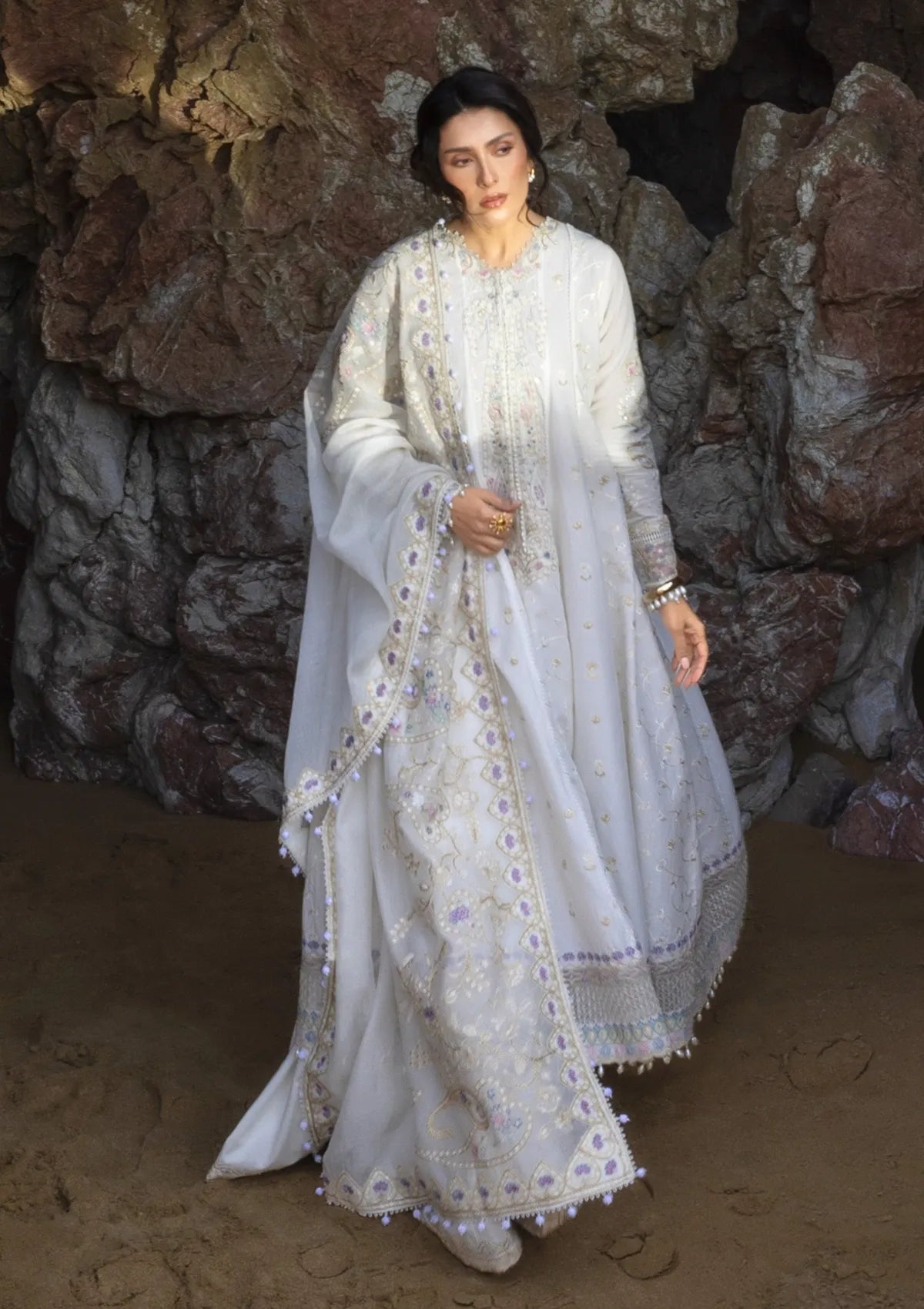 Sadaf Fawad Khan Siraa lawn'26 -Noor