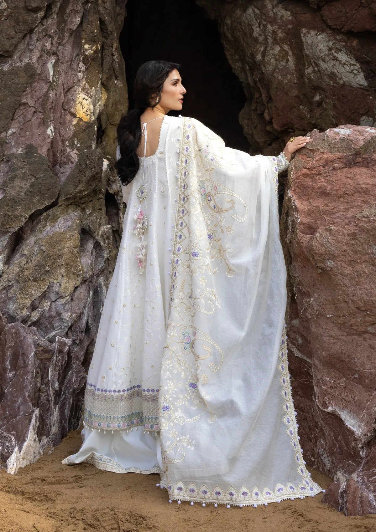 Sadaf Fawad Khan Siraa lawn'26 -Noor