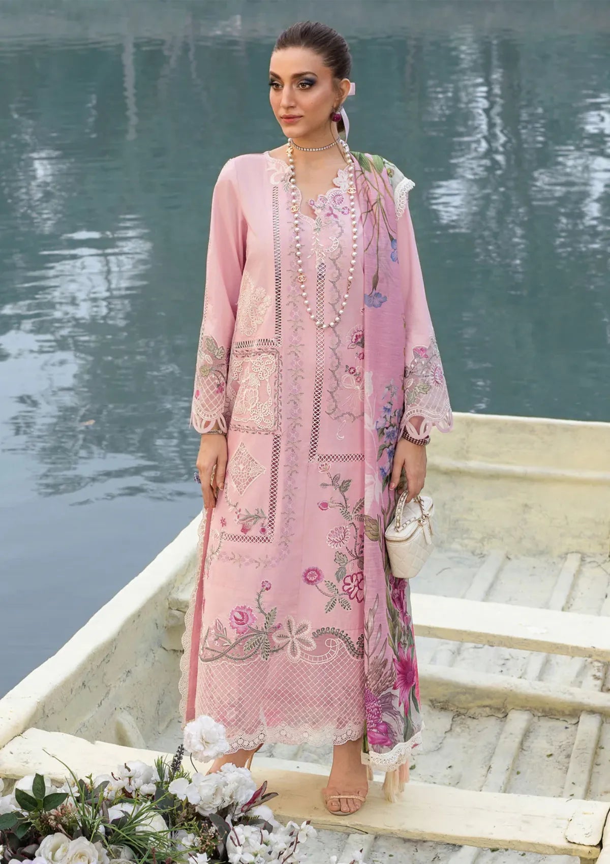 Saira Shakira Bloom Lawn'26 D-8A IRIS