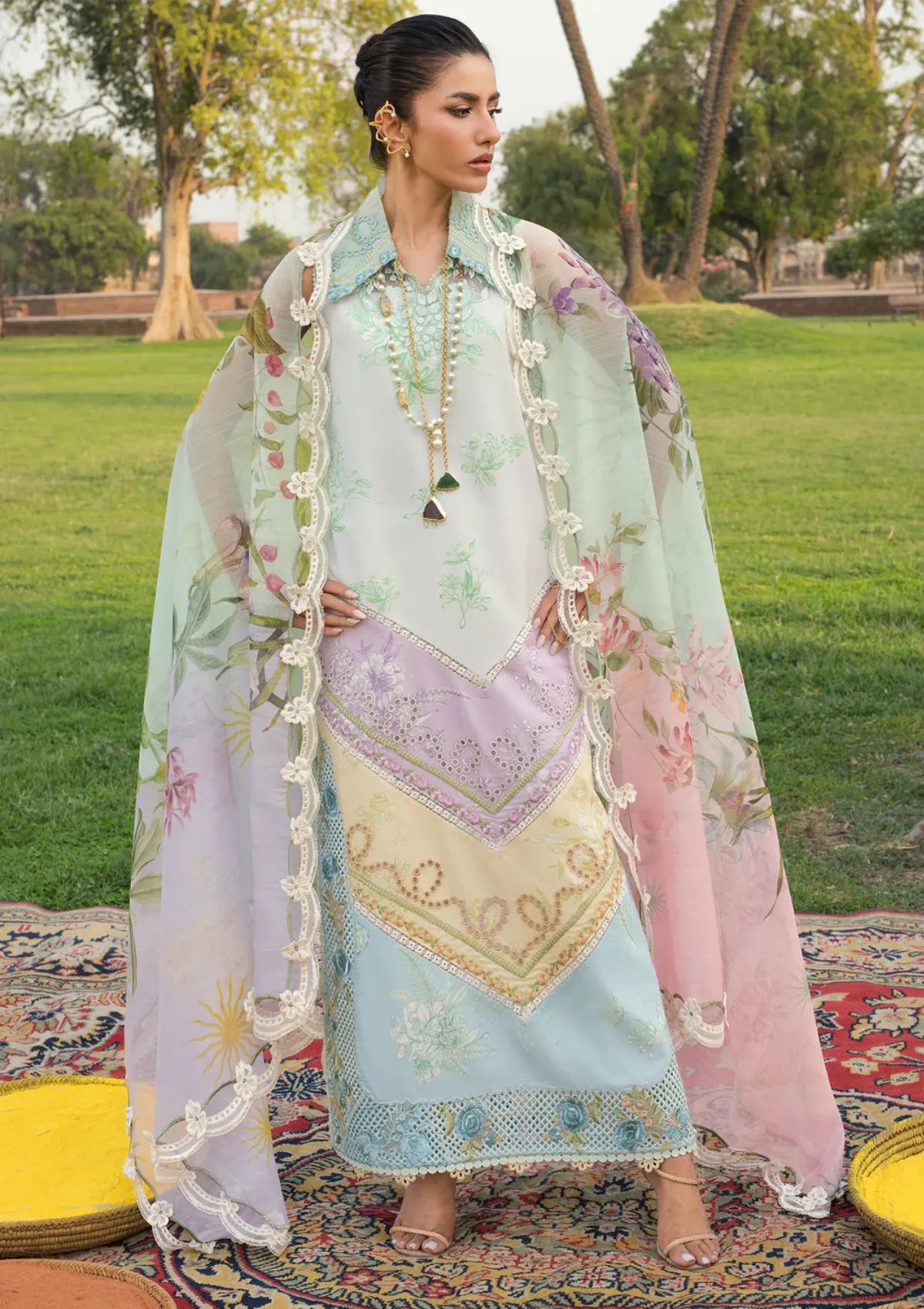 Saira Shakira Bloom Lawn'26 D-1A AVA
