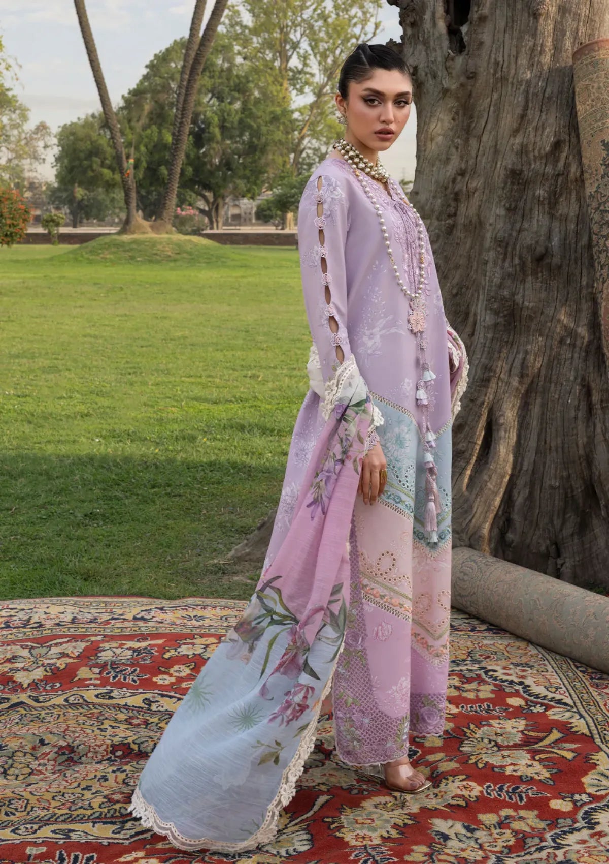 Saira Shakira Bloom Lawn'26 D-1B AVA