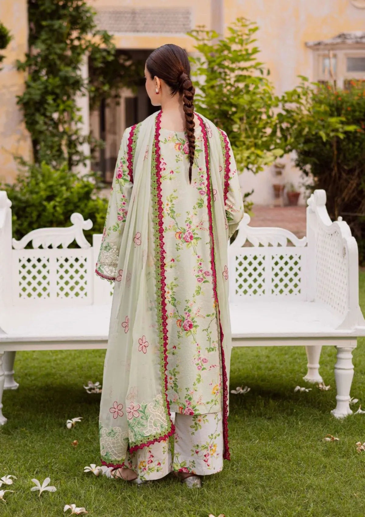 mohsin-saeed-fabrics-is-selling-online-and-in stores-Luxury-daily-wear-wedding-wear-formal-wear-in-budgeted-price-This-product-is-from-mahnur-gulzar-winter25-g-09-is-available-on-Mohsin-saeed-fabrics-website.