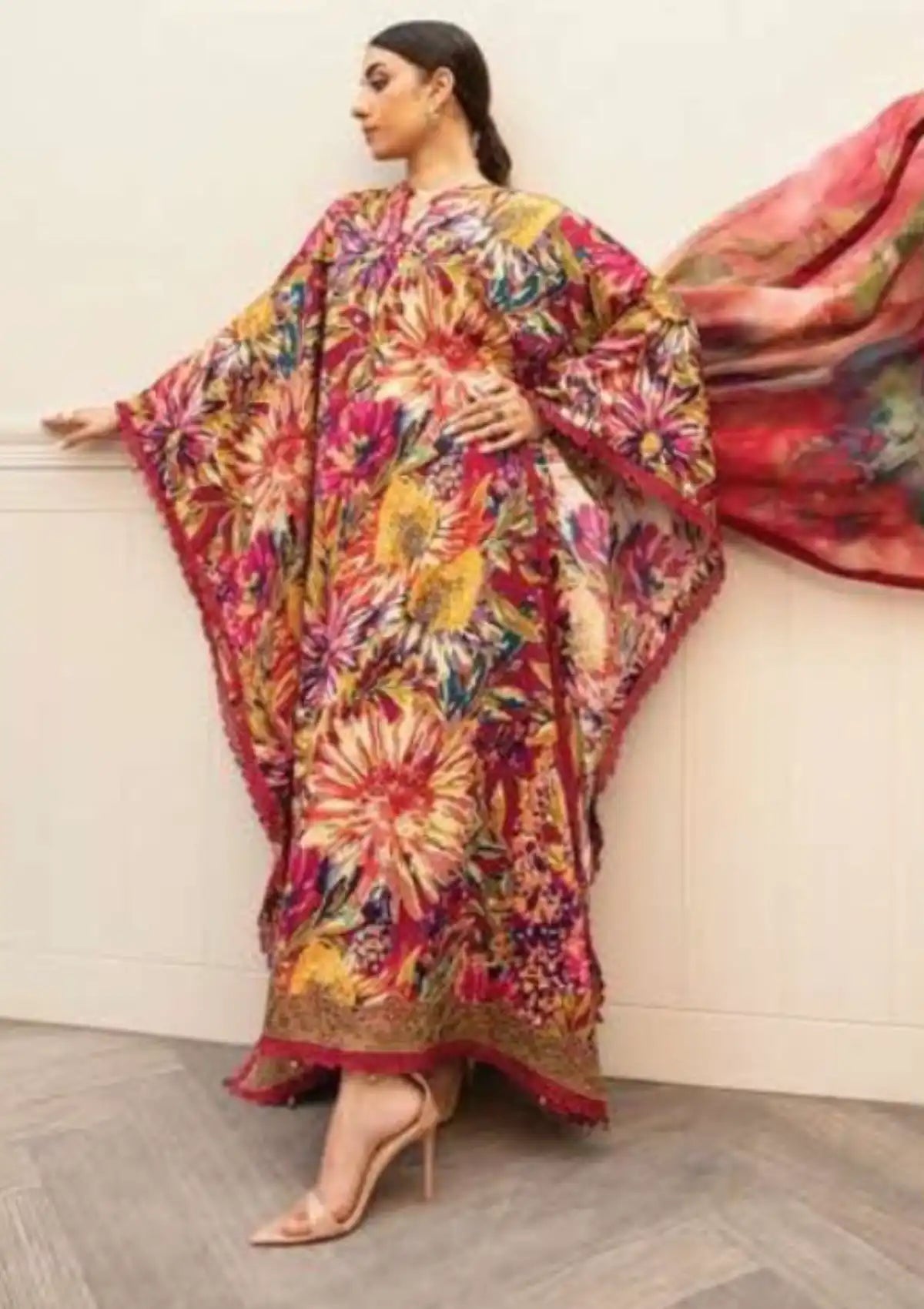 mohsin-saeed-fabrics-designer-daily-wear-formal-and-wedding-suits-within-budget-This-product-is-from-maria-b-m-basic-eid-lawn25-d-3b-is-available-on-Mohsin-saeed-fabrics-website.