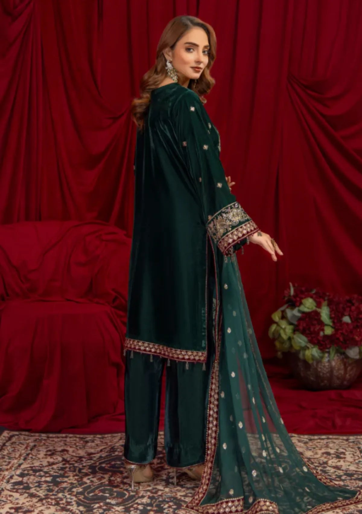 Waresha Makhmal Velvet'25 M-03 Velvet Aura