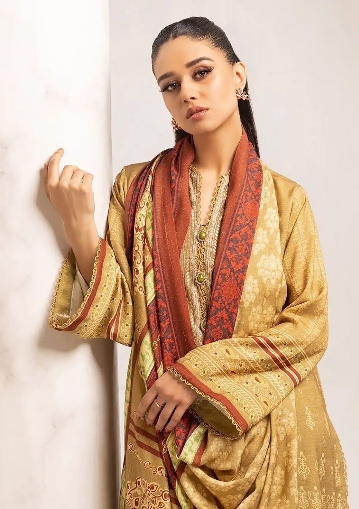 mohsin-saeed-fabrics-designer-daily-wear-formal-and-wedding-suits-within-budget-This-product-is-from-rang-brang-by-nur25-rb-204-is-available-on-Mohsin-saeed-fabrics-website.