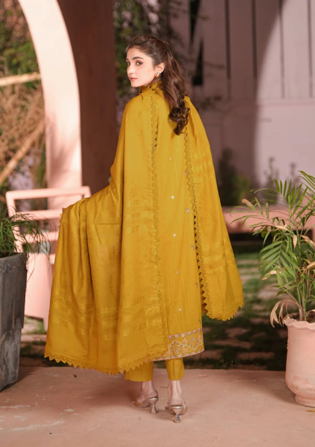 Johra Bloom Winter'25 JW-599