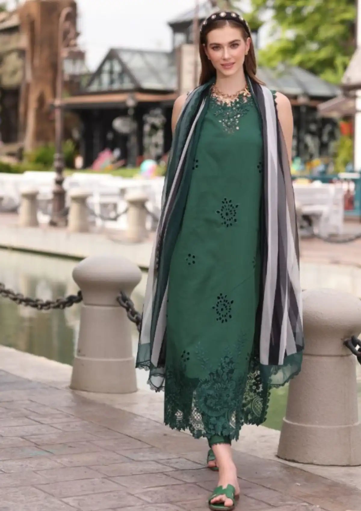mohsin-saeed-fabrics-designer-daily-wear-formal-and-wedding-suits-within-budget-This-product-is-from-noor-by-saadia-asad-eid-luxe-chikankari25-d-12-is-available-on-Mohsin-saeed-fabrics-website.